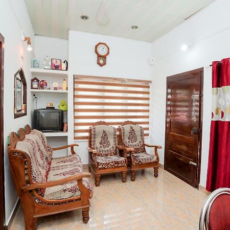 Koonamparayil Home Stay Munnar Anaviratty-Family Only מראה חיצוני תמונה