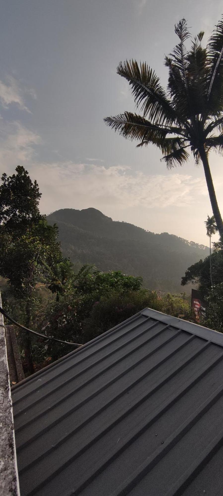 Koonamparayil Home Stay Munnar Anaviratty-Family Only מראה חיצוני תמונה